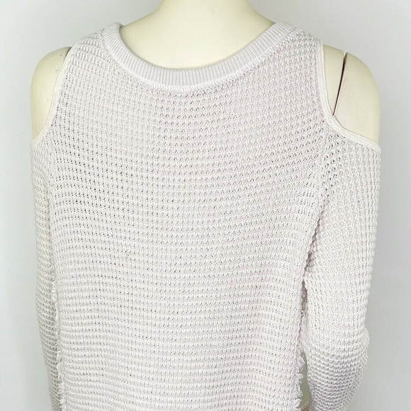 ‼️ Sold ‼️ FREE PEOPLE Sunrise Moonshine Cold Shoulder Sweater in Ivory - Picture 3 of 6